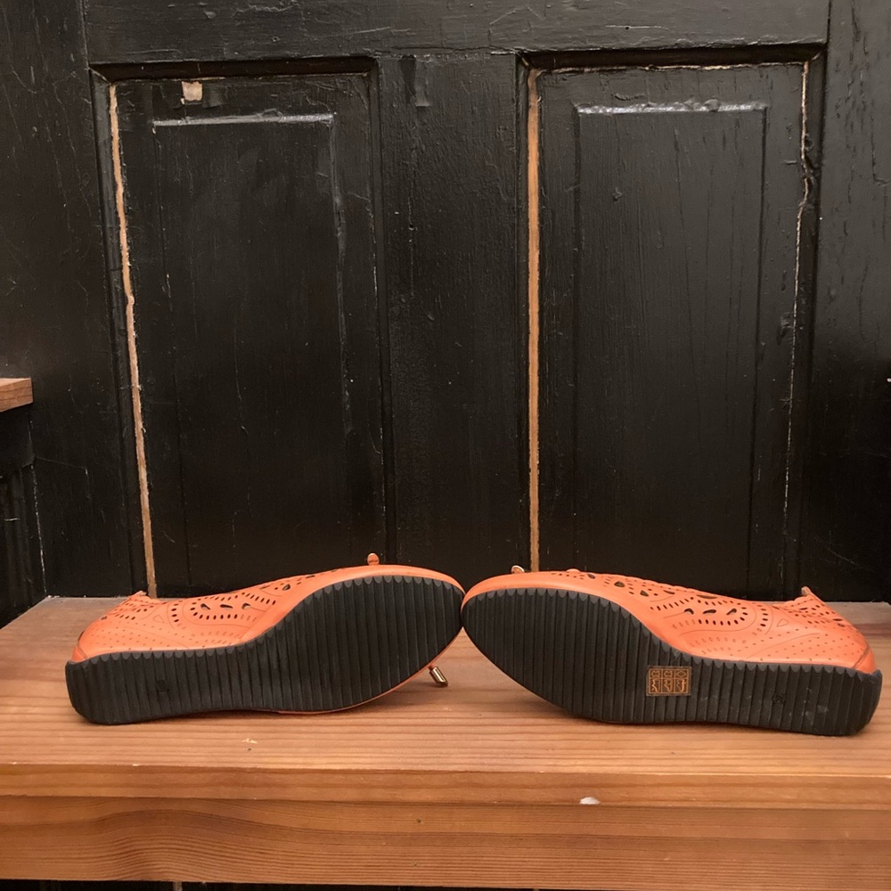 Spring Step Orange Flats with Perforated Design - Picture 5 of 6